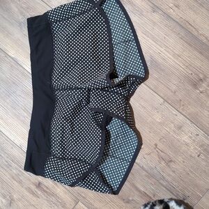 Lululemon speed up shorts size 10